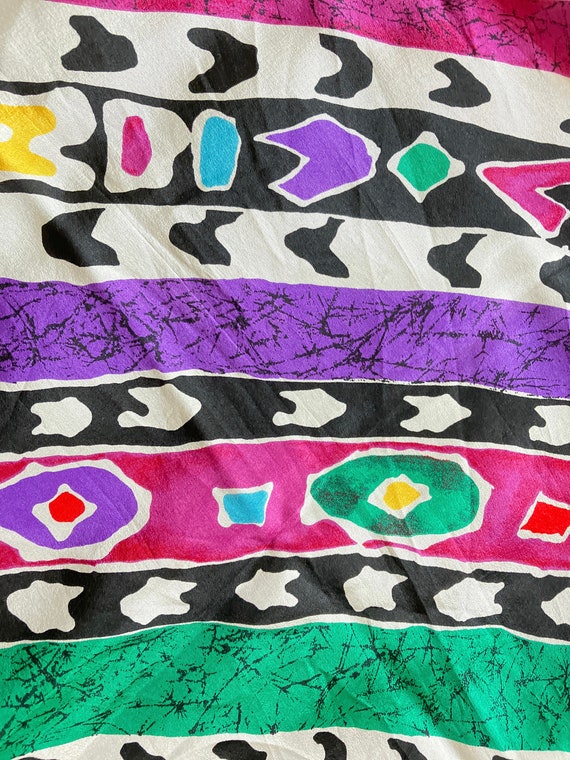 Vintage Vera, 1980s Abstract Graphic Scarf - image 7
