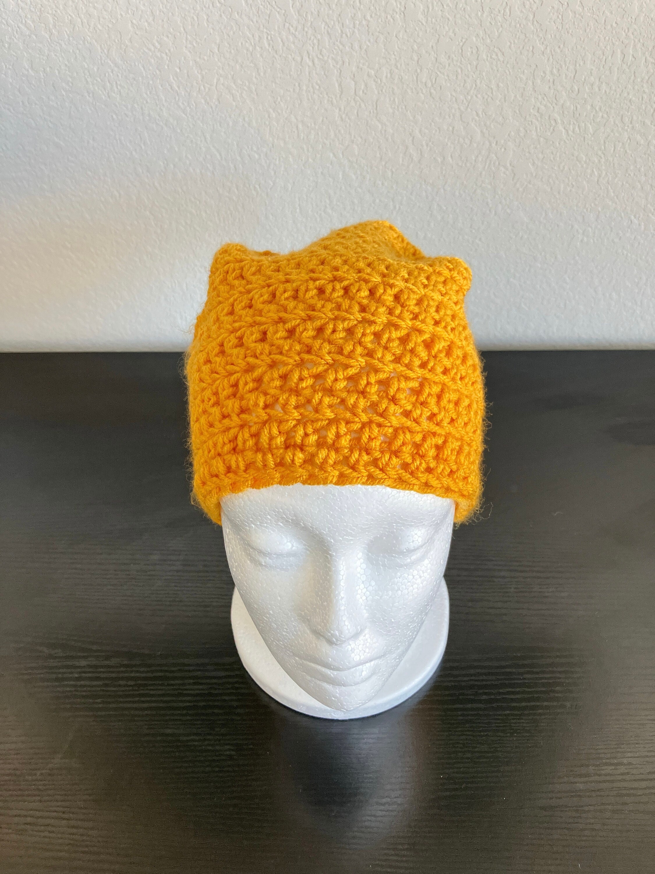 1970s Mustard Hand Knit Cap, 1980s Dark Yellow Handmade  display picture 3