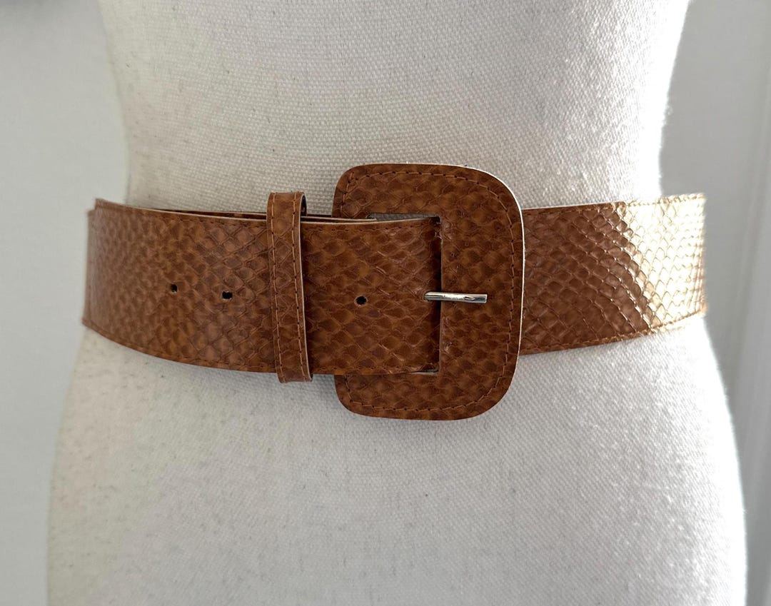 VINTAGE Tan Wide Faux Snakeskin Belt 1980s Tan Faux Snakeskin Wide Belt - Etsy main image 3