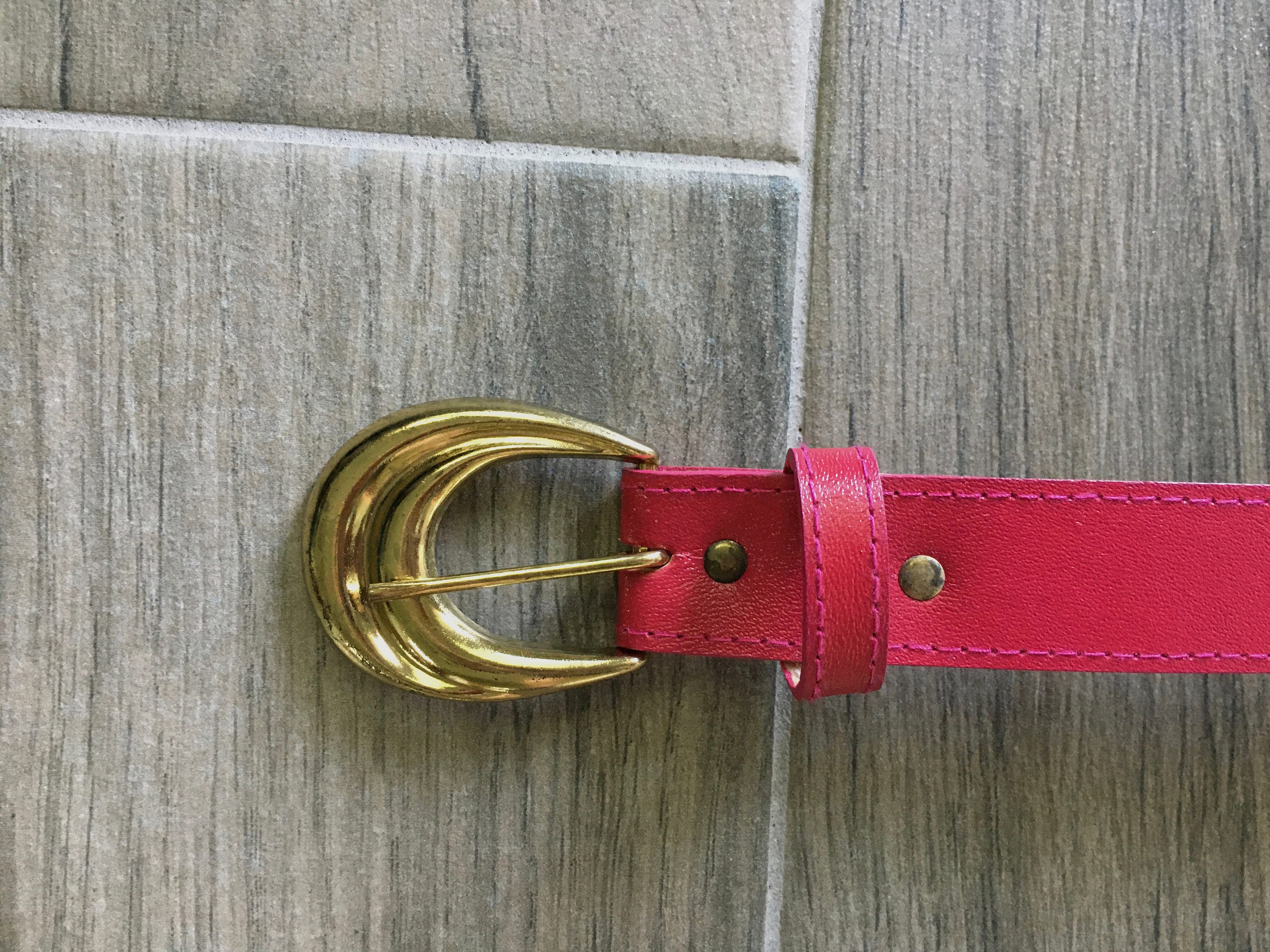 Vintage 80s Pink Leather Belt Gold Leaf Buckle adjustable women’s 80s Wide Pink Belt - Etsy main image 2