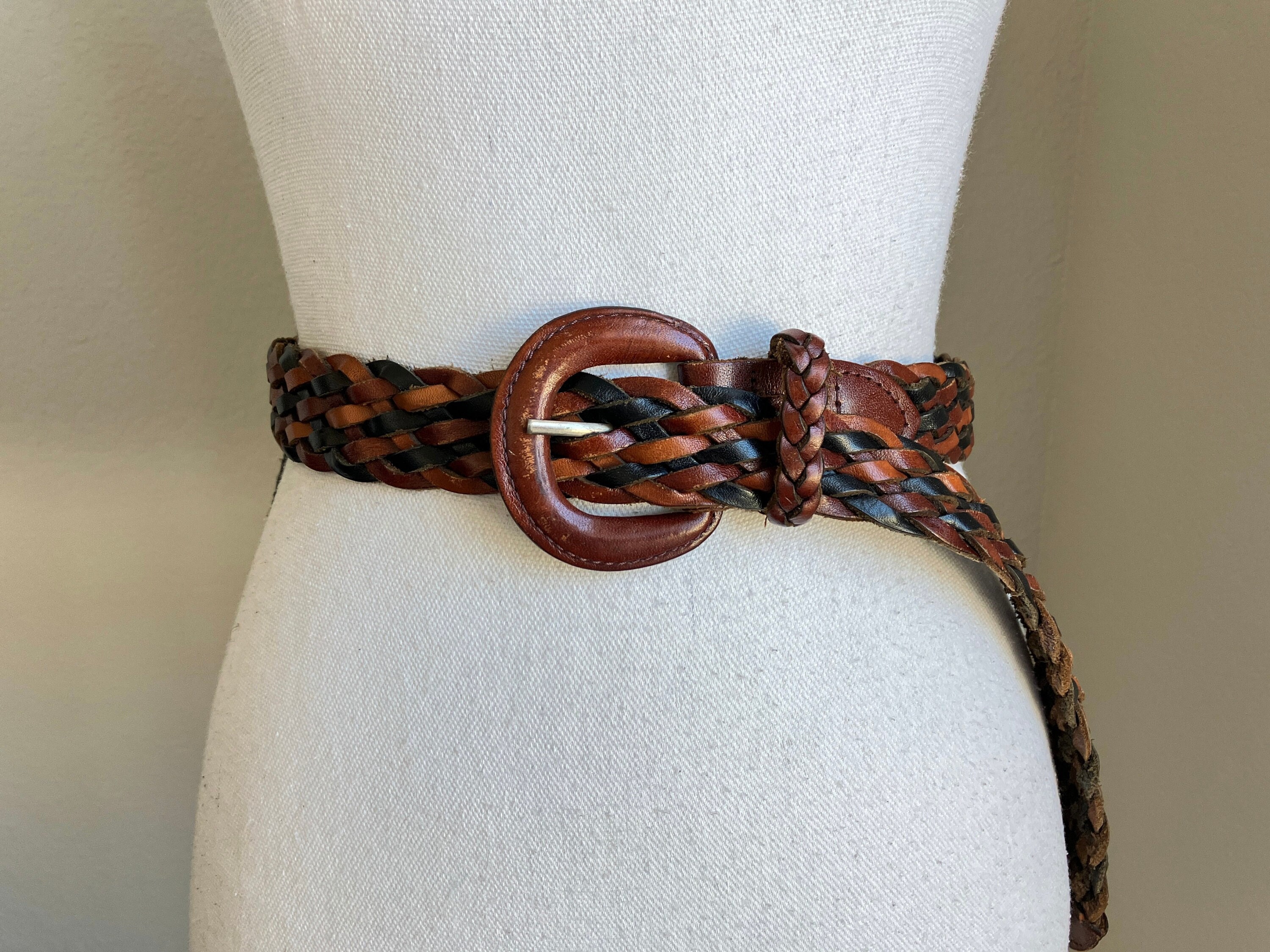 1980s 1990s Wide Multicolored Braided Leather Belt - Etsy display picture 2
