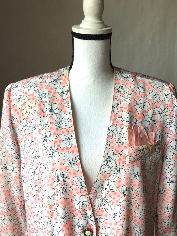 1980s Oversized Floral Blazer, Vintage Boxy Jacke… - image 4