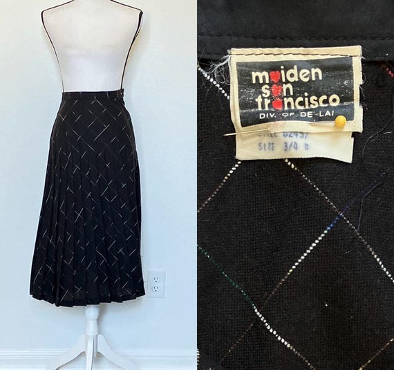 Small 1960s Mod Gray Wool Midi Skirt High Waist A Line Topstitch with Pockets