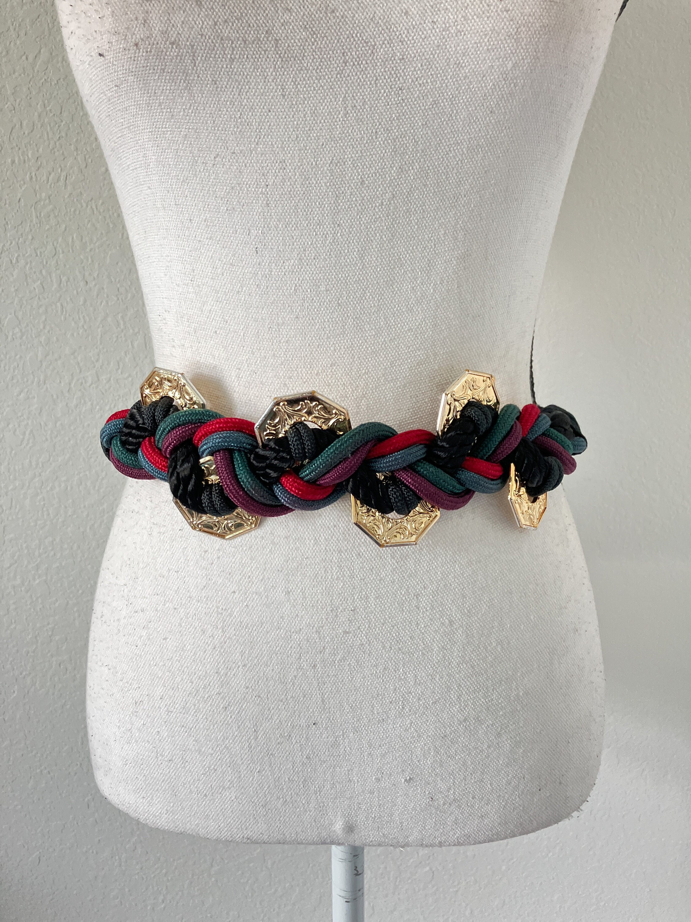 Vintage 1980s Braided Cord Belt with Silver Medallion Sz M Vintage 1980s Braided Cord Belt With Gold Medallion, Size M  main image 2