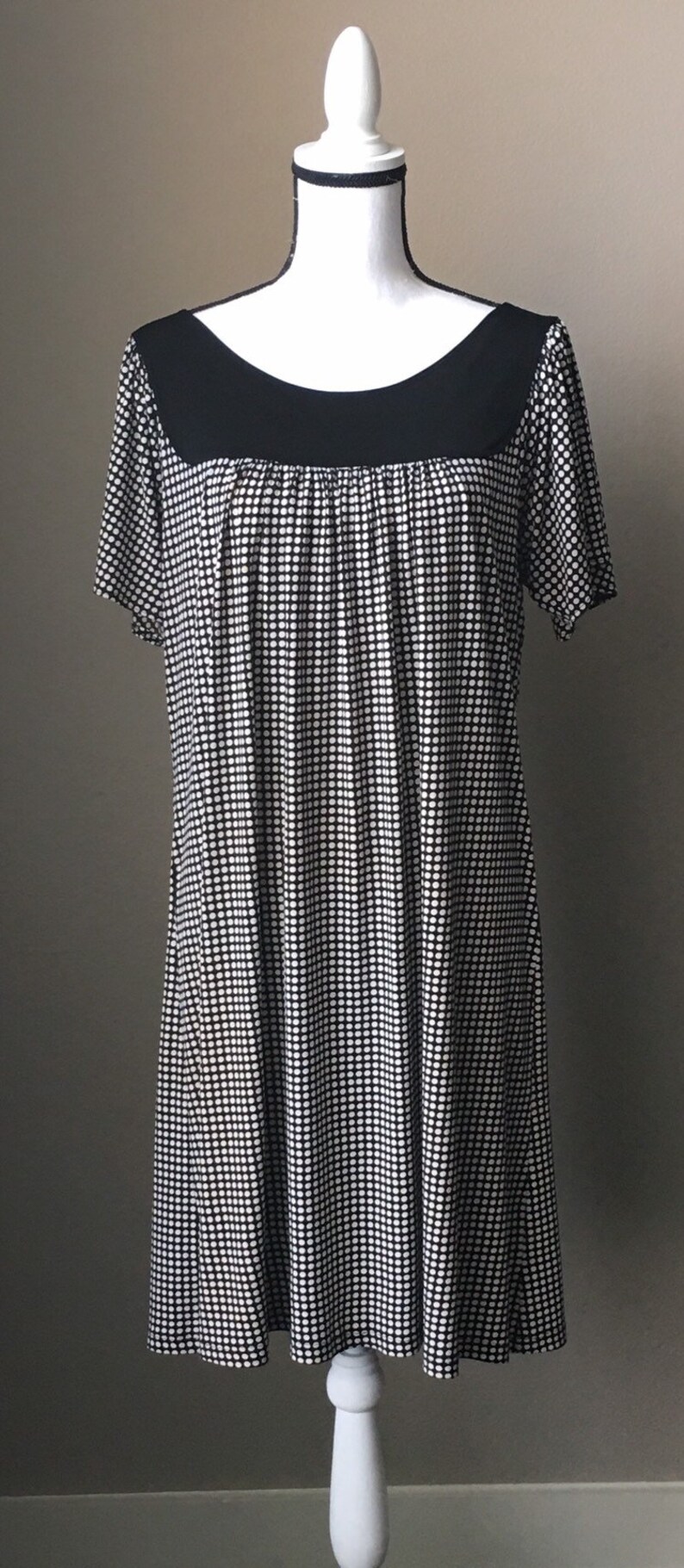 Vintage Max Studio,1990s Polka Dot Dress,1990s Black and White Dress,1990s Short Sleeve Dress,Dress with Flutter Sleeves