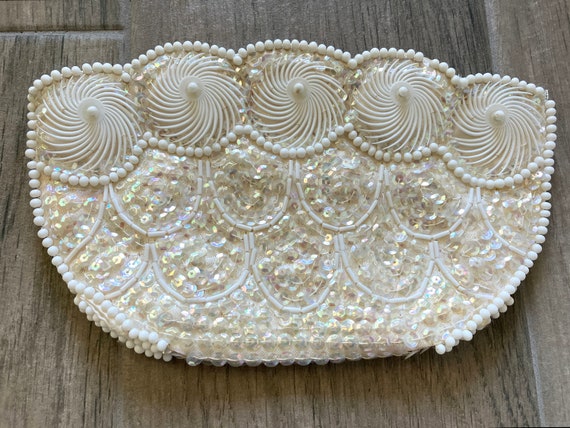 1940s 1950s Small Beaded Clutch - image 5