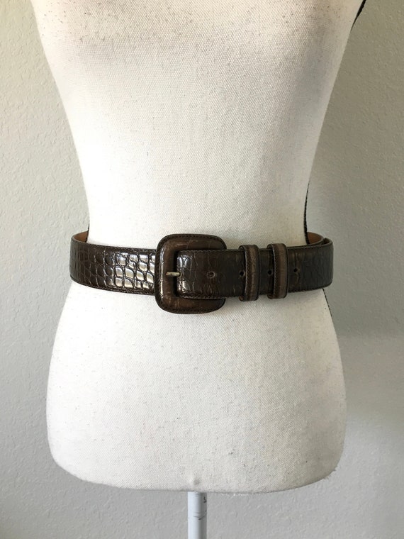 Vintage Harold's, 1990s Brown Faux Croc Belt - image 1