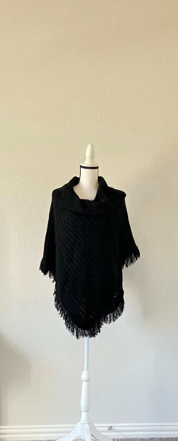 1990s Black Cable Knit Poncho, Vintage Fringed Co… - image 2