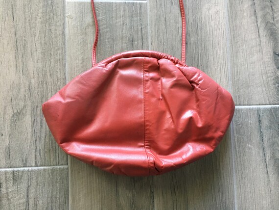 1980s Red Leather Bag, Vintage Faux Croc Shoulder… - image 2