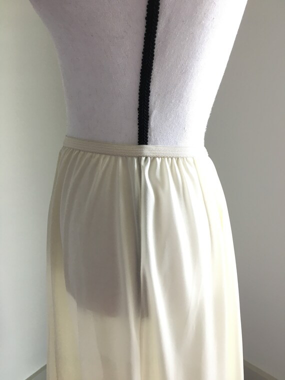 1970s Yellow Half Slip, Vintage Skirt Slip - image 6