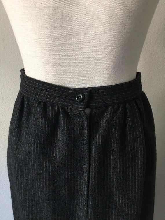 1970s Gray Pinstripe Skirt, Vintage Charcoal Wool… - image 7