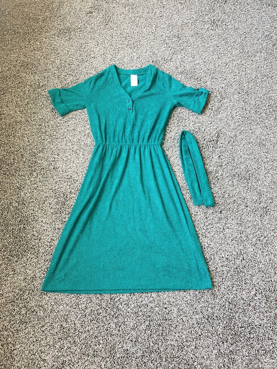 1970s Kelly Green Belted Dress, 1980s Terry Cloth… - image 9
