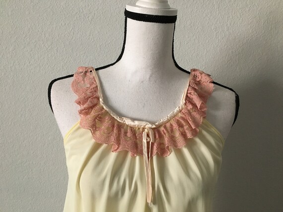 1960s Yellow Chemise with Lace Collar, Vintage Sl… - image 3