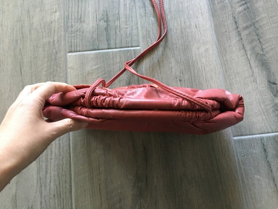 1980s Red Leather Bag, Vintage Faux Croc Shoulder… - image 6