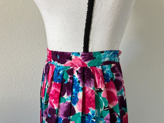 1980s Floral Pleated Skirt, Vintage Bright Midi S… - image 5