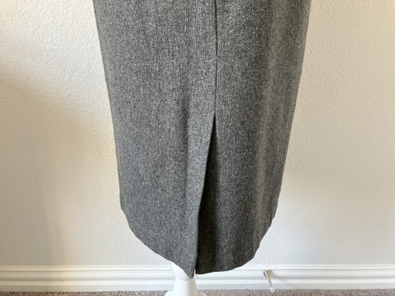 1990s 100% Wool Burgundy Pencil Skirt main image 0