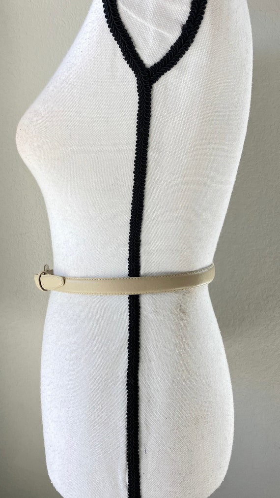 1970s Ivory Leather Belt, 1980s Slim Off White Be… - image 2