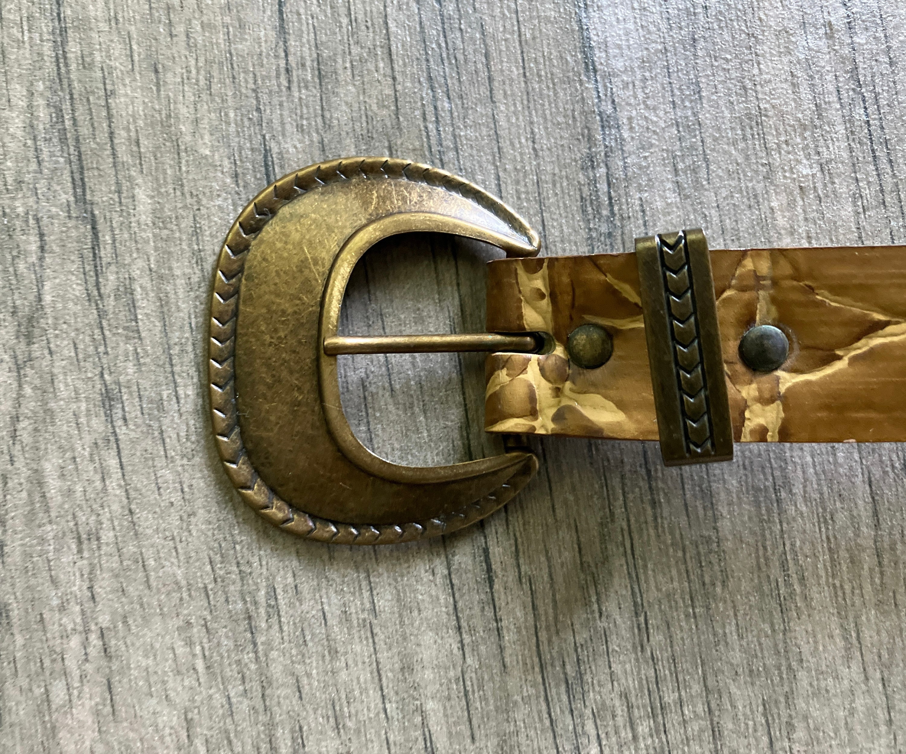 1980s Faux Croc Belt, Vintage Vegan Leather Belt - Etsy Canada