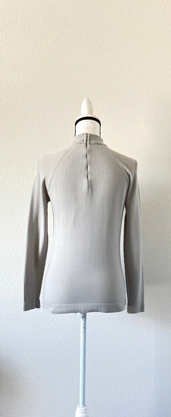 1970s Gray Turtleneck, Vintage Ribbed Mock Neck T… - image 6