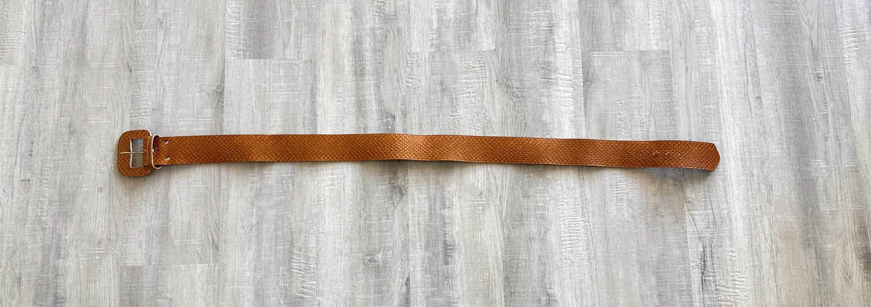 1980s Tan Faux Snakeskin Wide Belt - Etsy display picture 2