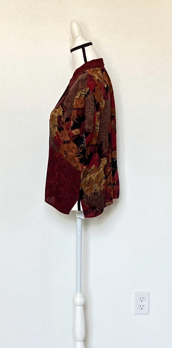 1990s Abstract Print Button Down Blouse - image 4
