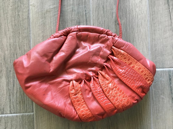 1980s Red Leather Bag, Vintage Faux Croc Shoulder… - image 1