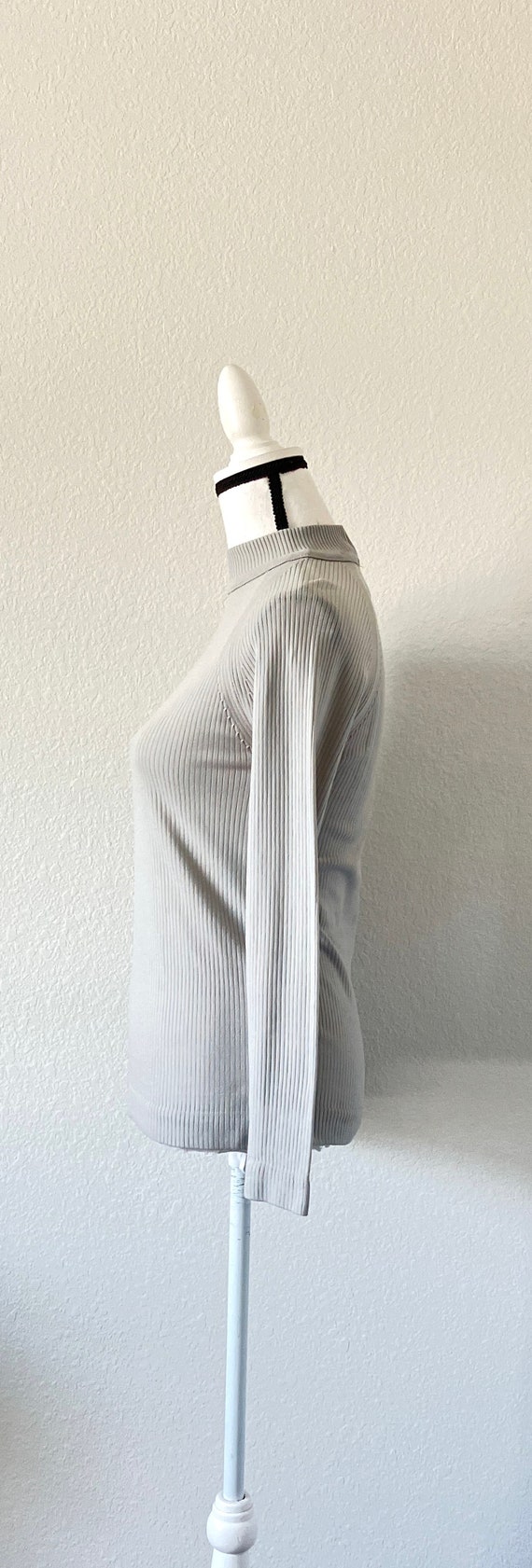 1970s Gray Turtleneck, Vintage Ribbed Mock Neck T… - image 5