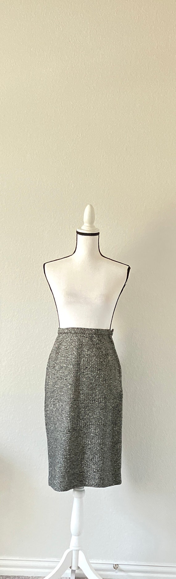 1960s Black and White Tweed Skirt, Vintage Wool P… - image 2
