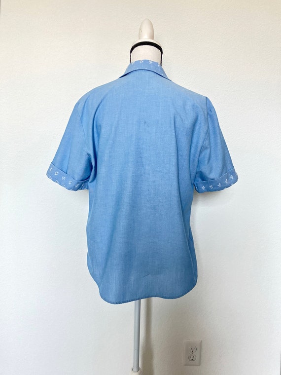 1990s Chambray Button Down with Eyelet Trim - image 5