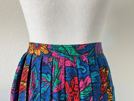 1980s Pleated Floral Skirt, 1990s High Waisted Fu… - image 7