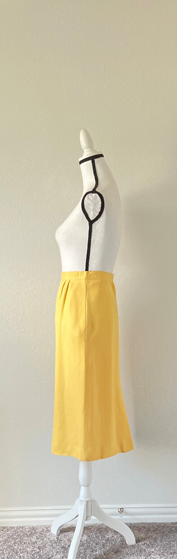 1960s Yellow Straight Skirt, Vintage Linen Blend … - image 4