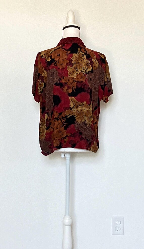 1990s Abstract Print Button Down Blouse - image 5