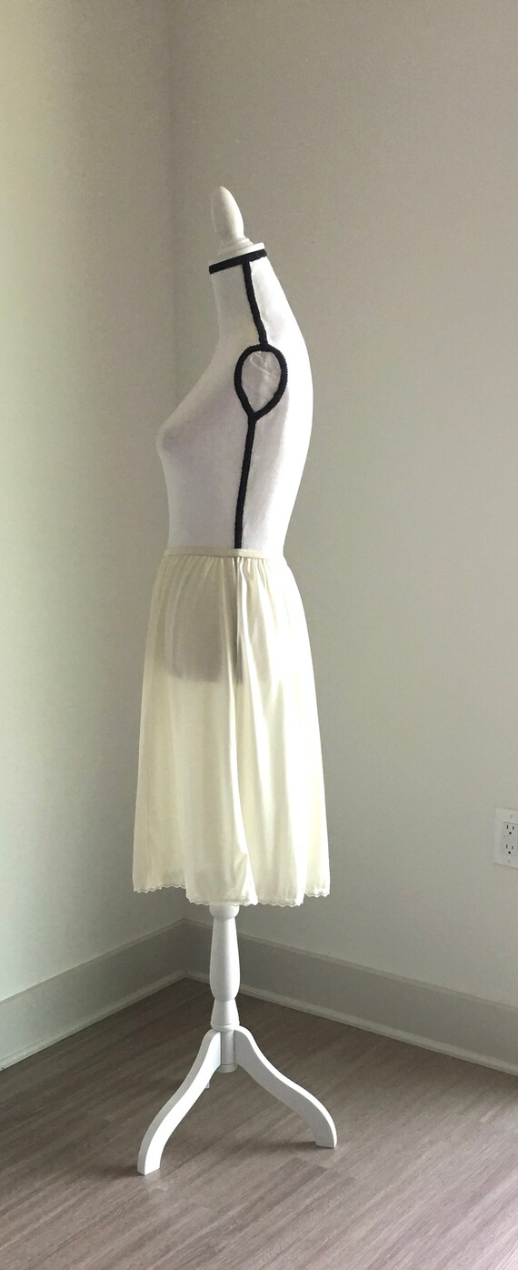 1970s Yellow Half Slip, Vintage Skirt Slip - image 3