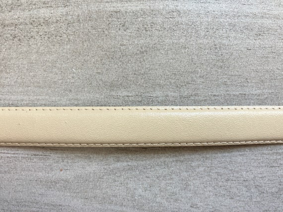 1970s Ivory Leather Belt, 1980s Slim Off White Be… - image 5