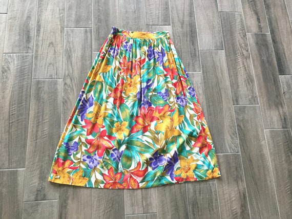 1980s Floral Swing Skirt, Vintage Tropical Print … - image 8