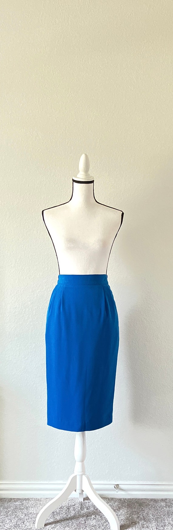 1980s Blue Pencil Skirt, Vintage Knee Skirt - image 2