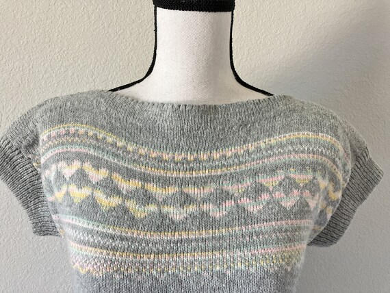 1980s Cap Sleeve Sweater, Vintage Heart Pattern P… - image 3