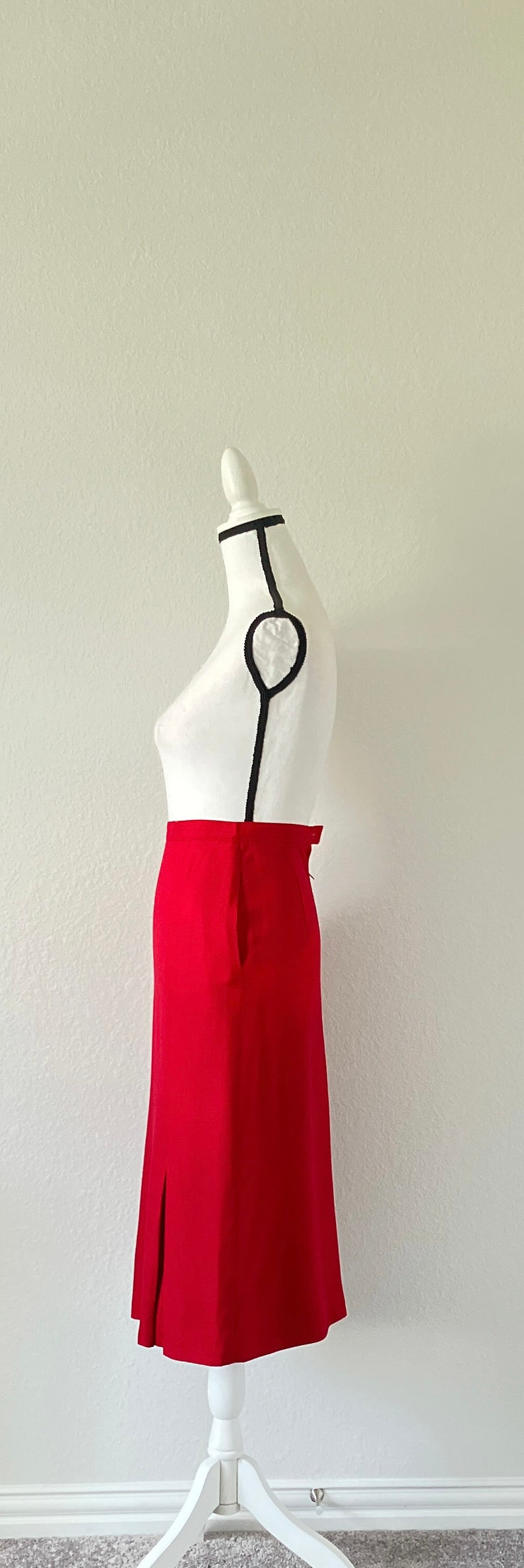 1970s Pleated Red Linen Skirt, Vintage Flared Wool Blend Skirt image 4