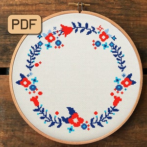 Patrón de punto de cruz de corona de flores Bordado floral en PDF Diseño de decoración de bordado lindo