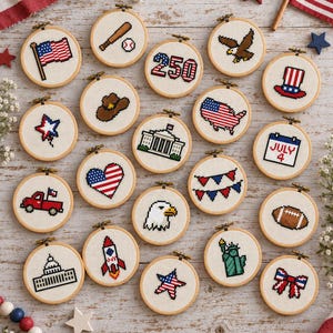 Ensemble de mini-modèles de point de croix patriotiques (PDF) : Ensemble de motifs de point de croix pour le 250e anniversaire des États-Unis