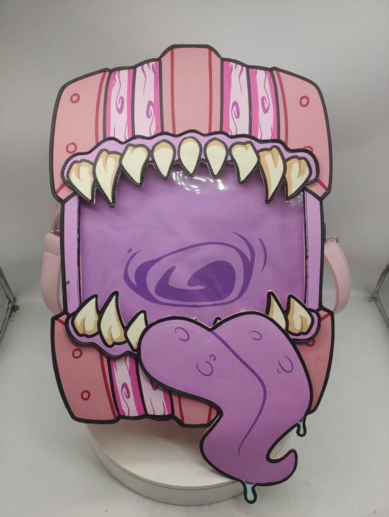Bolso Ita Monster Chest, ediciones góticas y pastel imagen 1