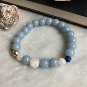 Angelita, Lápis Lazuli, Pedra da Lua, Pulseira de Ouro 14K para Cura, Conexão com o Divino, Guias, Anjos, Intuição, Comunicação, Terceiro Olho