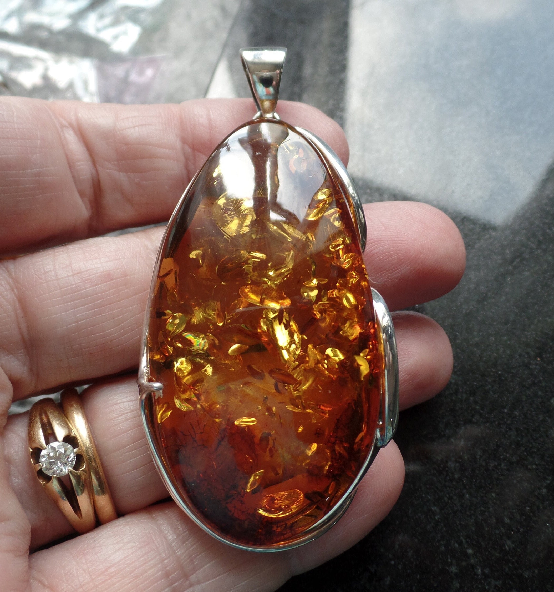 Large amber pendant sale