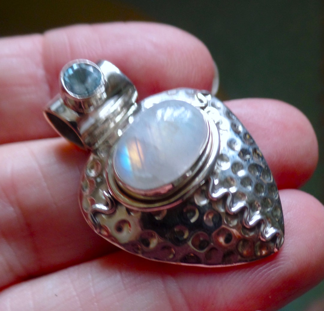 Sterling Silver Moonstone and Blue Topaz Hammered Egyptian Revival