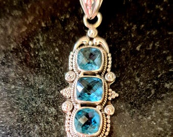 Sterling Silver Swiss Blue Topaz and Kyanite Flower Pendant 7.2g