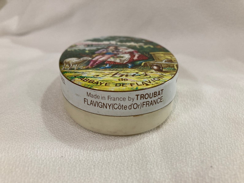 Vintage French Candypill box