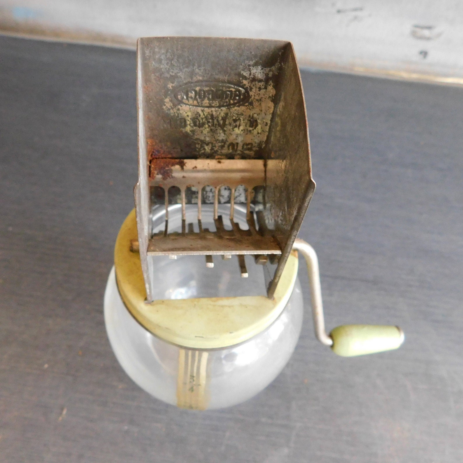 Vintage Androck Nut Meat Chopper With Original Jar, Manual Nut Meat Chopper, Vintage Kitchen