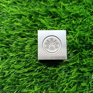 impression die | embossing die |concho|earring die | pendant die | locket die | jewelry die | flower die | woman accessories | imitation die