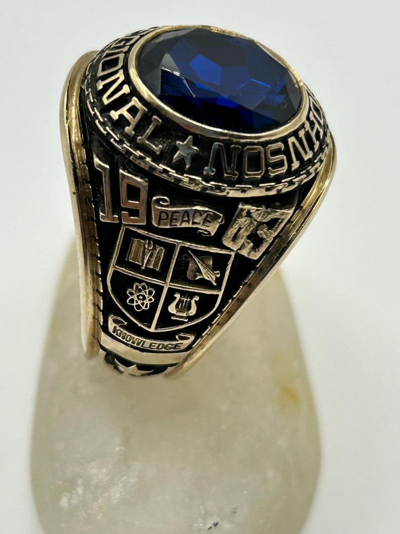 10K Gold Johnson Class Ring With Blue Stone – “regional” High School ...