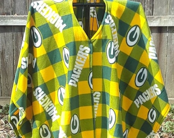 Green Bay Packers poncho alpaca wool handcrafted American Football poncho